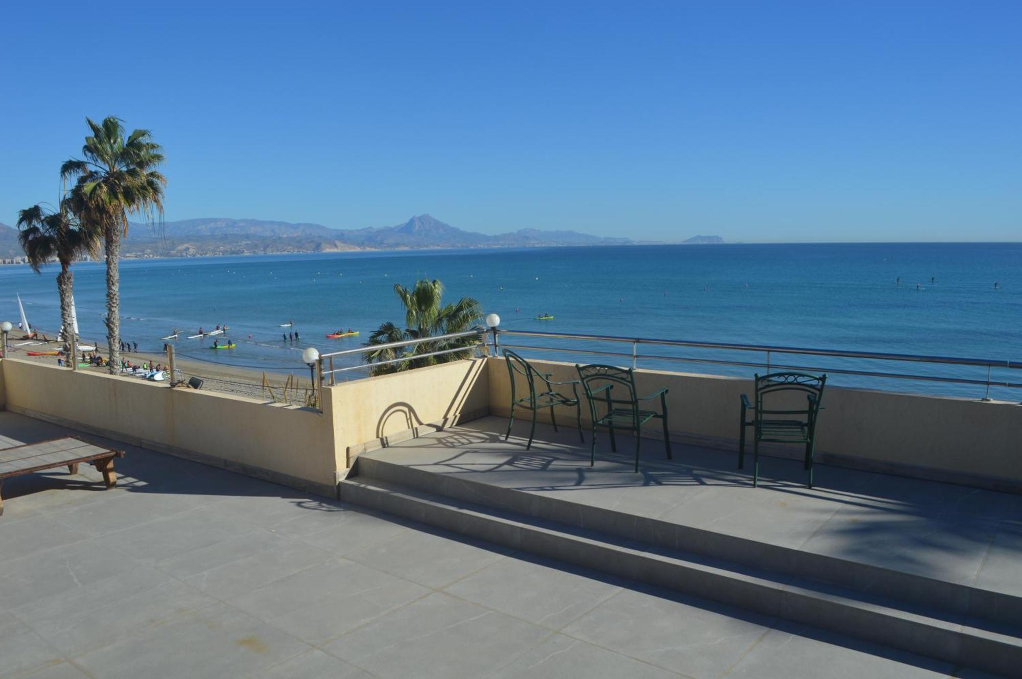 Espectacular Apartamento A Pie De Playa En Chalet Roquetes 阿利坎特 外观 照片