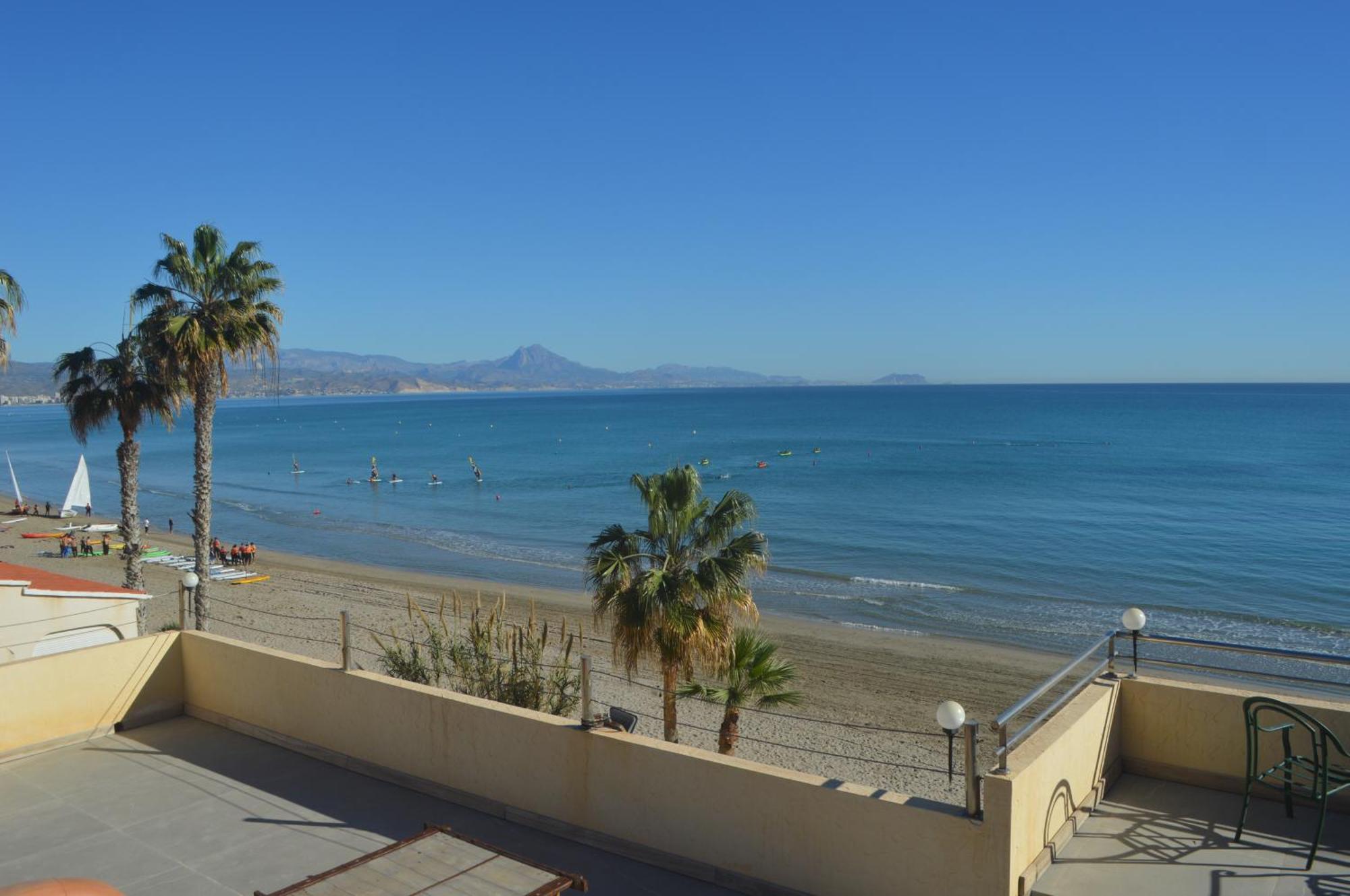 Espectacular Apartamento A Pie De Playa En Chalet Roquetes 阿利坎特 外观 照片