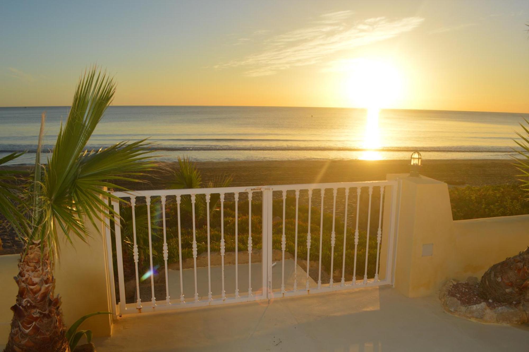 Espectacular Apartamento A Pie De Playa En Chalet Roquetes 阿利坎特 外观 照片